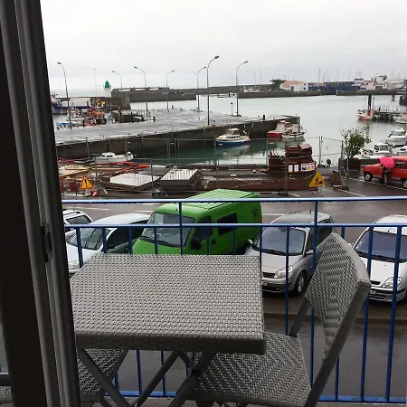 Appartement Escale Avec Vue Sur Les Quais De L'ile D'yeu