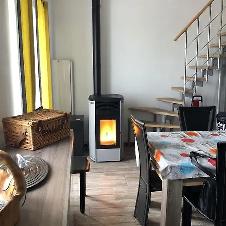 Escale Avec Vue Sur Les Quais De L'ile D'yeu Apartment